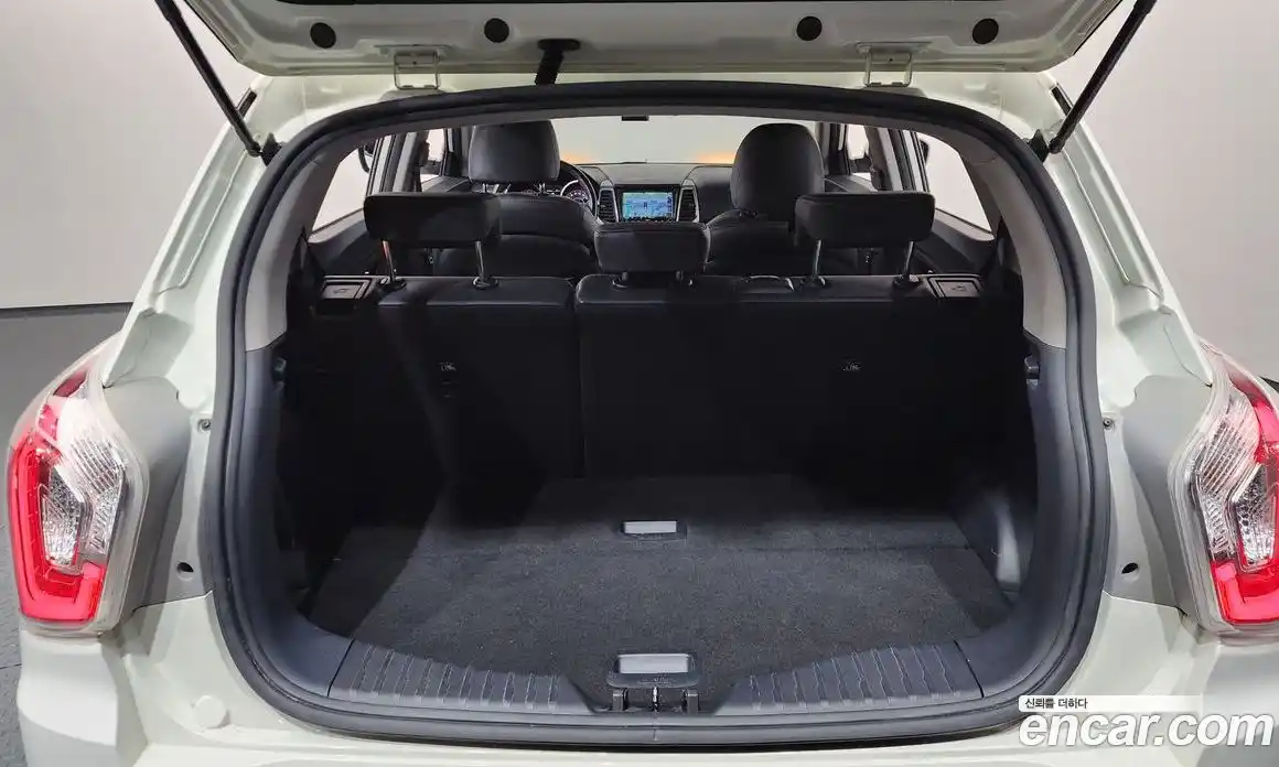 SsangYong TIBOLI 2018 1.6 Автомат в Москве № 30745, фото 19