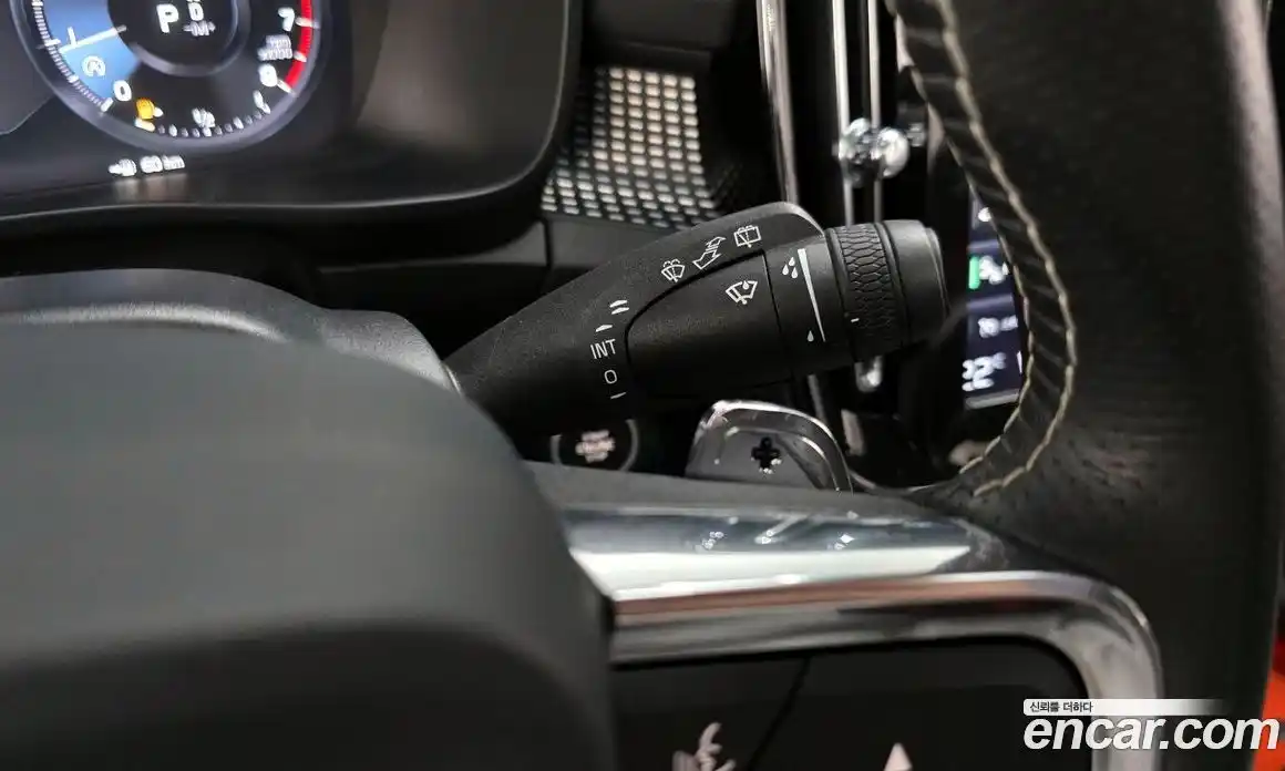 Volvo XC40 2020 2.0 Автомат в Москве № 312520, фото 19