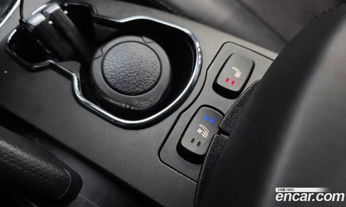 SsangYong Korando 2015 2.0 Автомат в Москве № 31494, фото 11