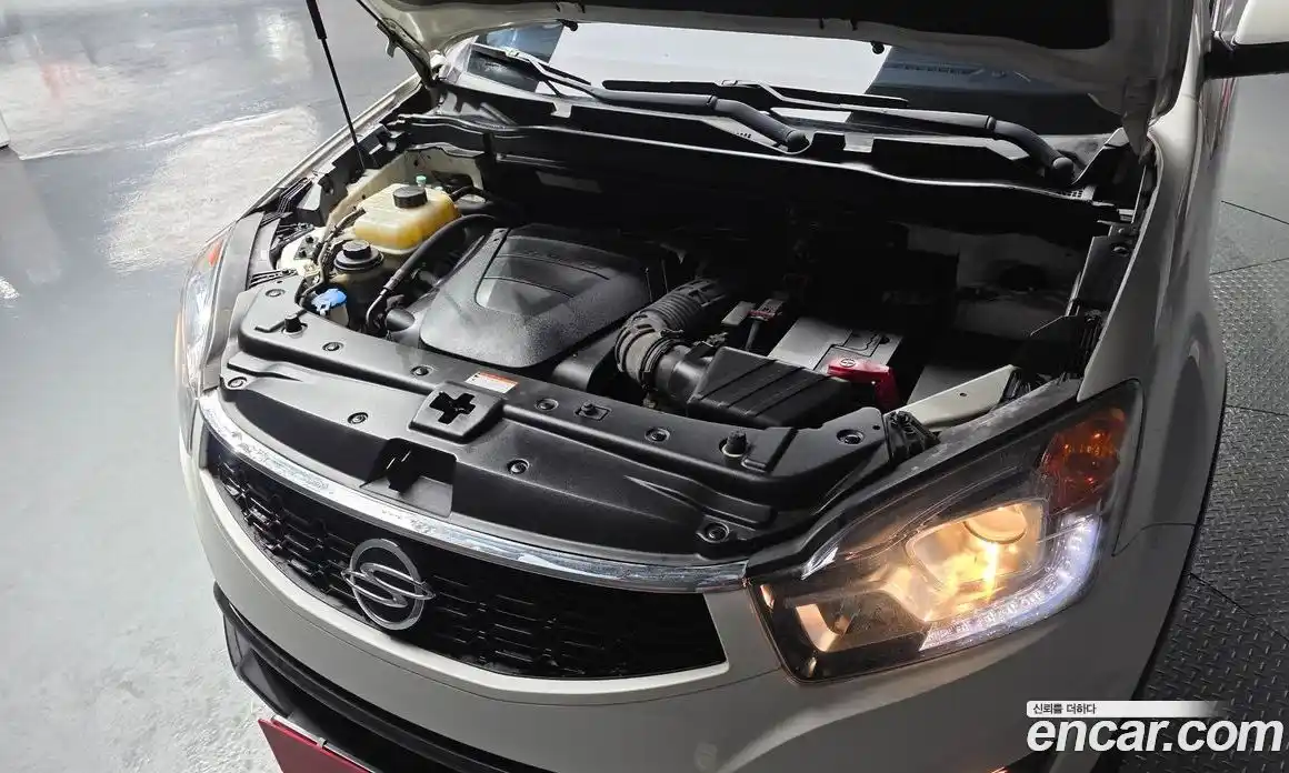 SsangYong Korando 2015 2.0 Автомат в Москве № 31494, фото 15