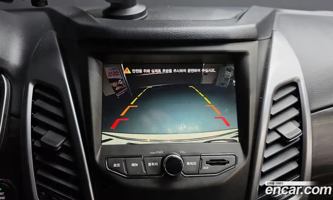 SsangYong Korando 2015 2.0 Автомат в Москве № 31494, фото 6