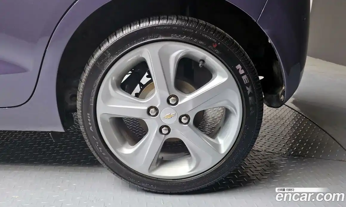 Chevrolet Spark 2016 1.0 Автомат в Москве № 315177, фото 11