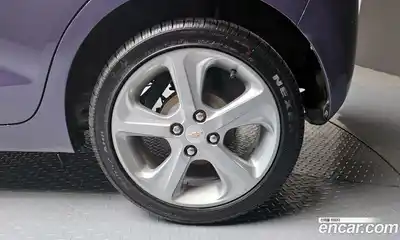 Chevrolet Spark 2016 1.0 Автомат в Москве № 315177, миниатюра 11