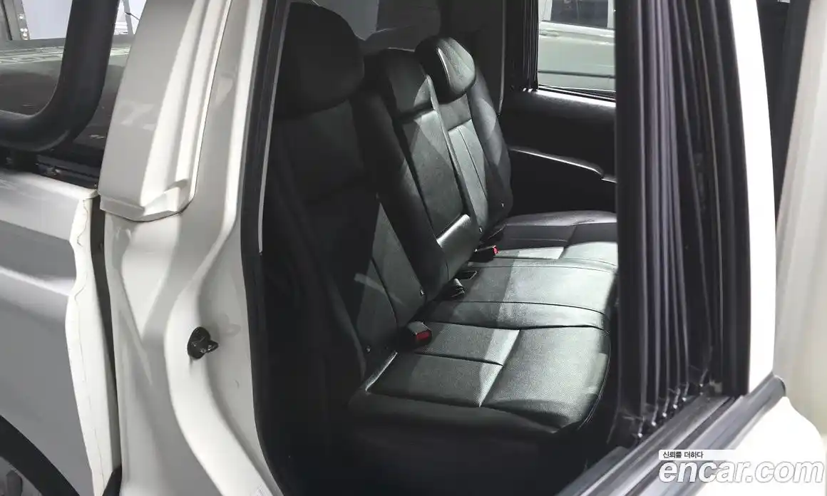 SsangYong Korando 2015 2.0 Автомат в Москве № 31668, фото 11