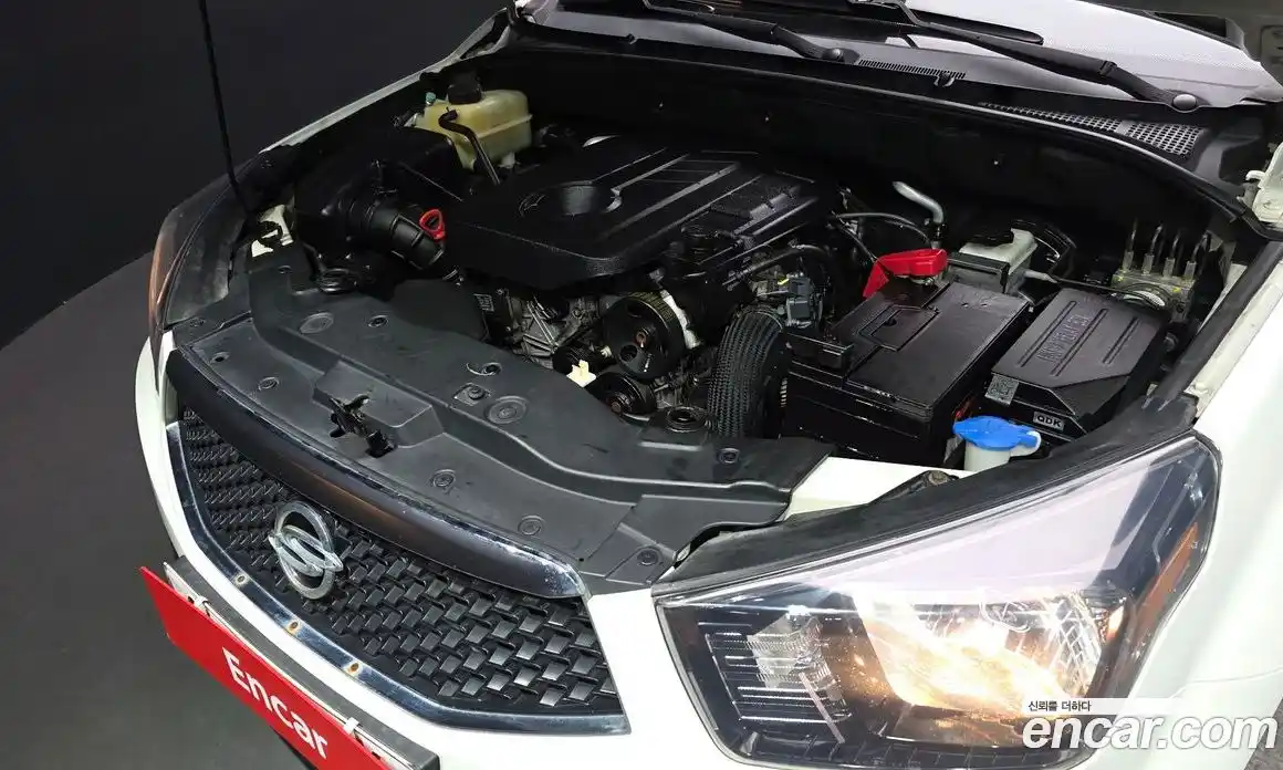 SsangYong Korando 2015 2.0 Автомат в Москве № 31668, фото 15