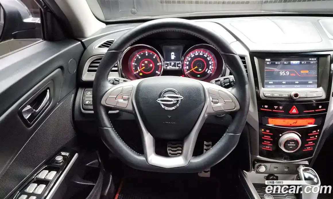 SsangYong TIBOLI 2016 1.6 Автомат в Москве № 32150, фото 16