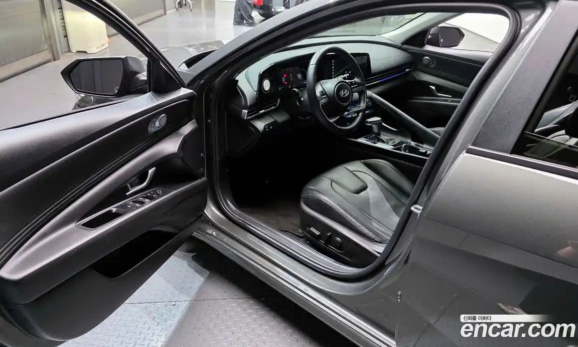 Hyundai Avante 2024 1.6 Автомат в Москве № 331140, фото 4