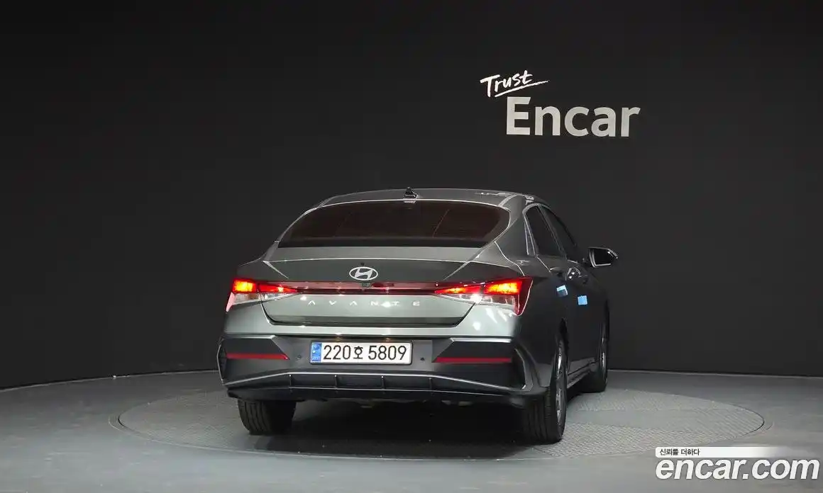 Hyundai Avante 2024 1.6 Автомат в Москве № 331140, фото 7