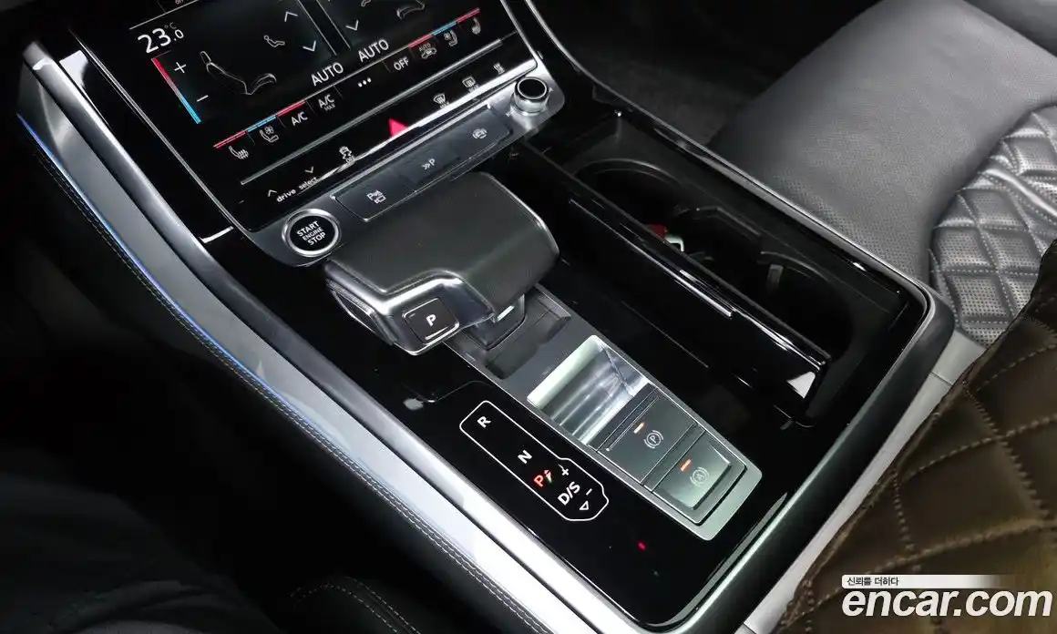 Audi Q8 2021 3.0 Автомат в Москве № 343733, фото 20