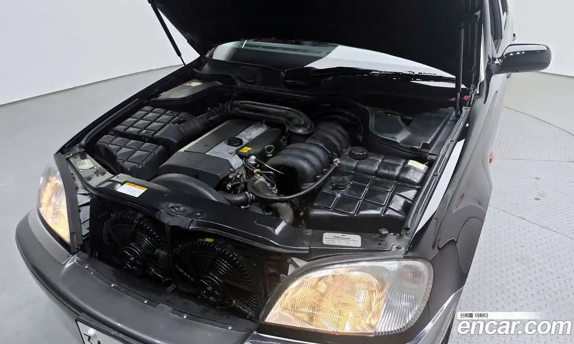 SsangYong Chairman 2002 3.2 Автомат в Москве № 35328, фото 9