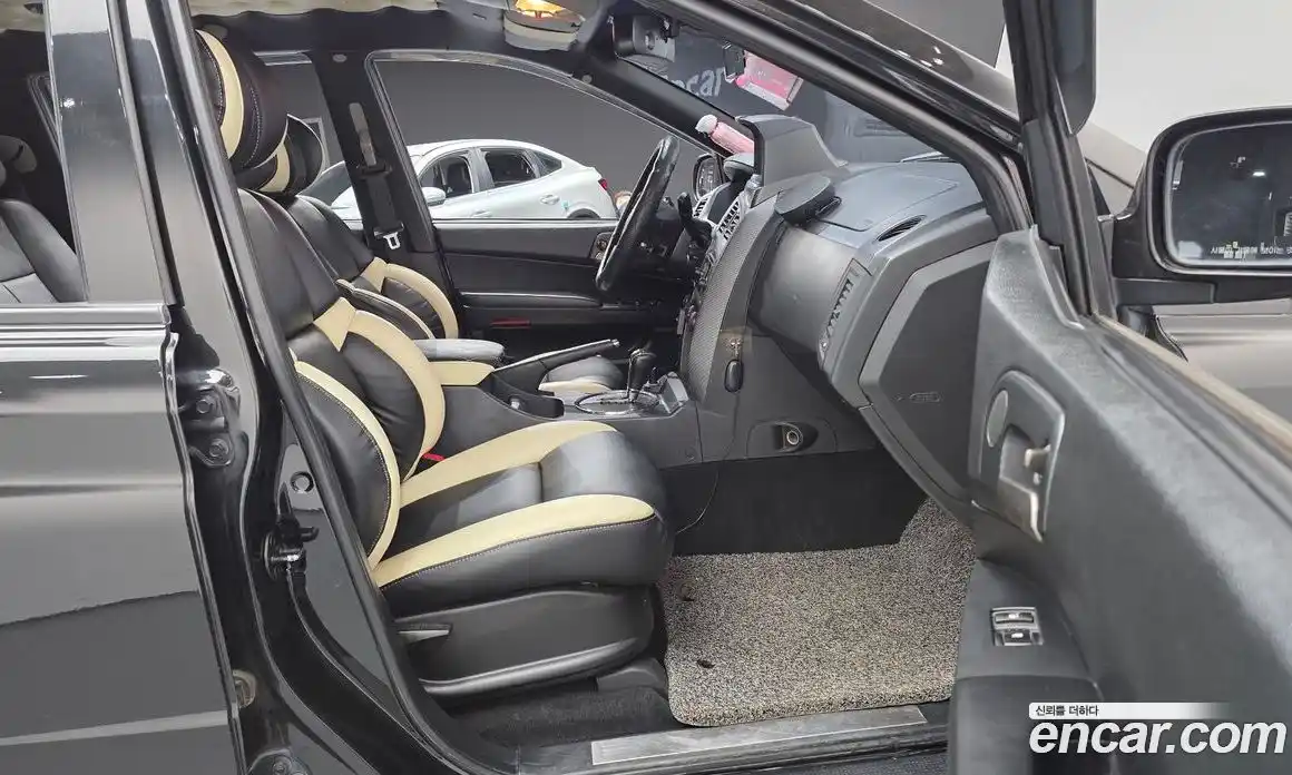 SsangYong Korando 2015 2.0 Автомат в Москве № 35764, фото 4