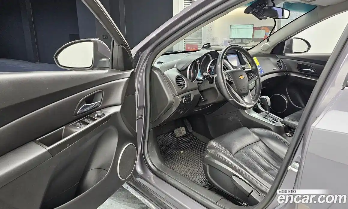 Chevrolet Cruze 2014 1.8 Автомат в Москве № 37292, фото 16