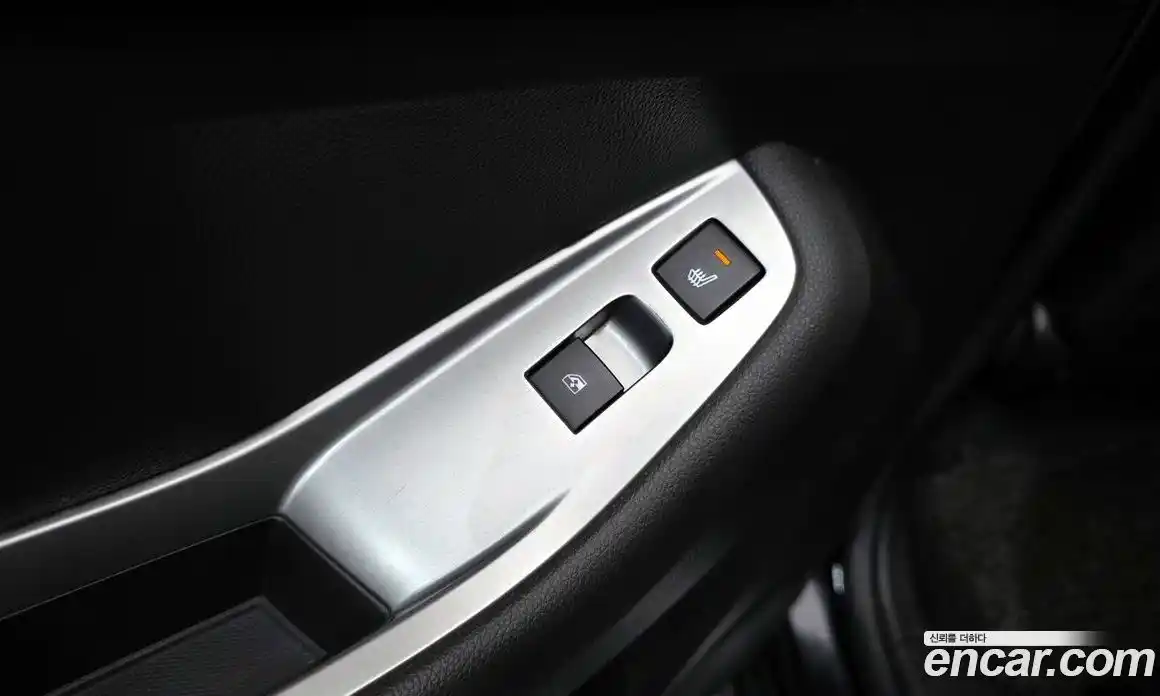 Chevrolet Orlando 2015 2.0 Автомат в Москве № 38154, фото 3