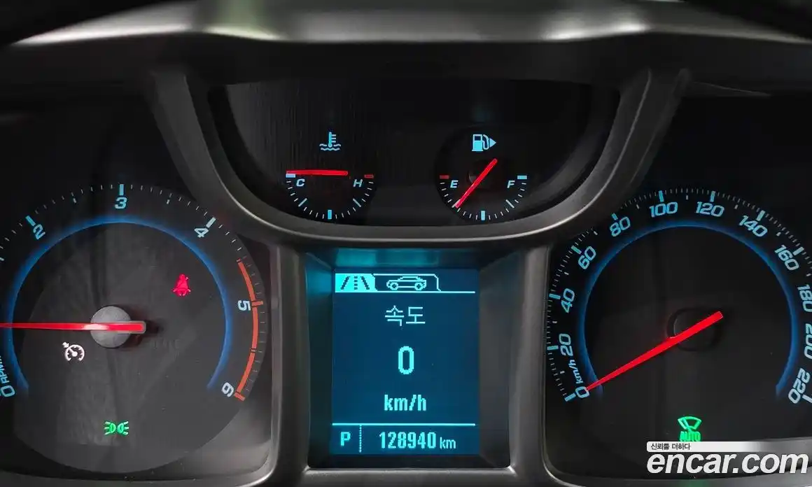 Chevrolet Orlando 2015 2.0 Автомат в Москве № 38154, фото 6