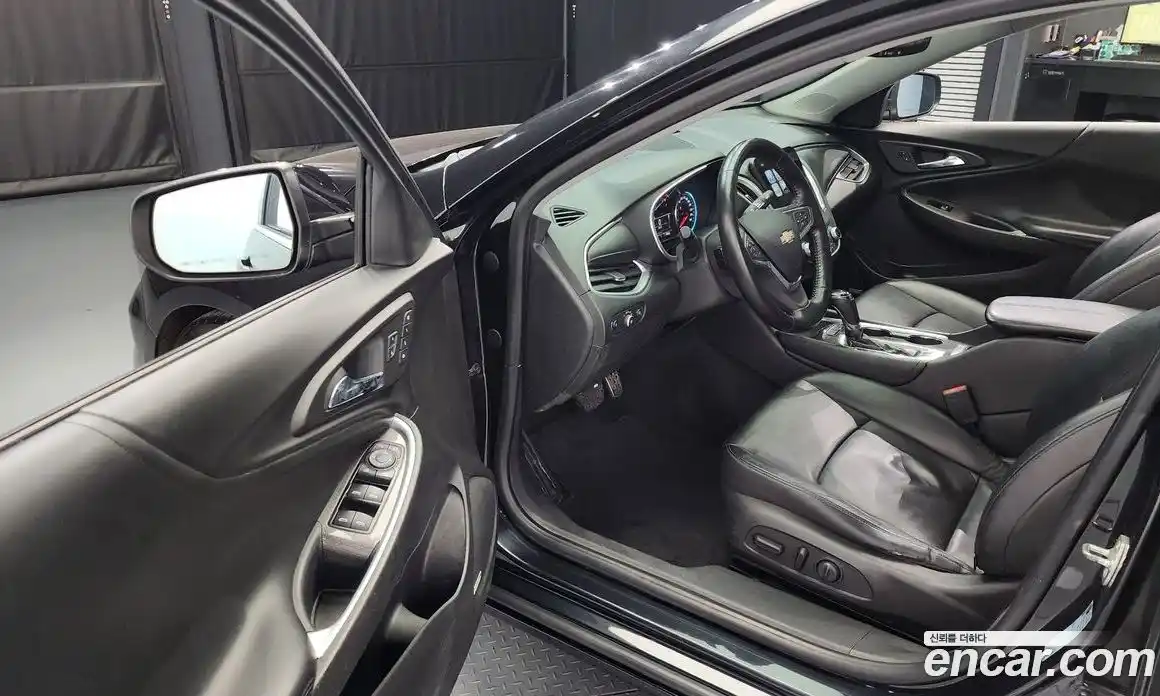 Chevrolet Malibu 2017 2.0 Автомат в Москве № 38869, фото 4