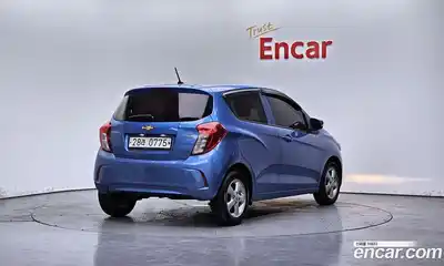 Chevrolet Spark 2016 1.0 Автомат в Москве № 39399, миниатюра 9