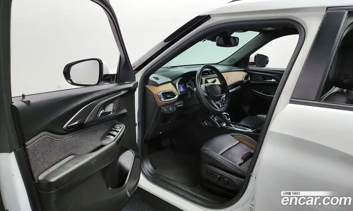 Chevrolet TrailBlazer 2023 1.3 Автомат в Москве № 40094, фото 15