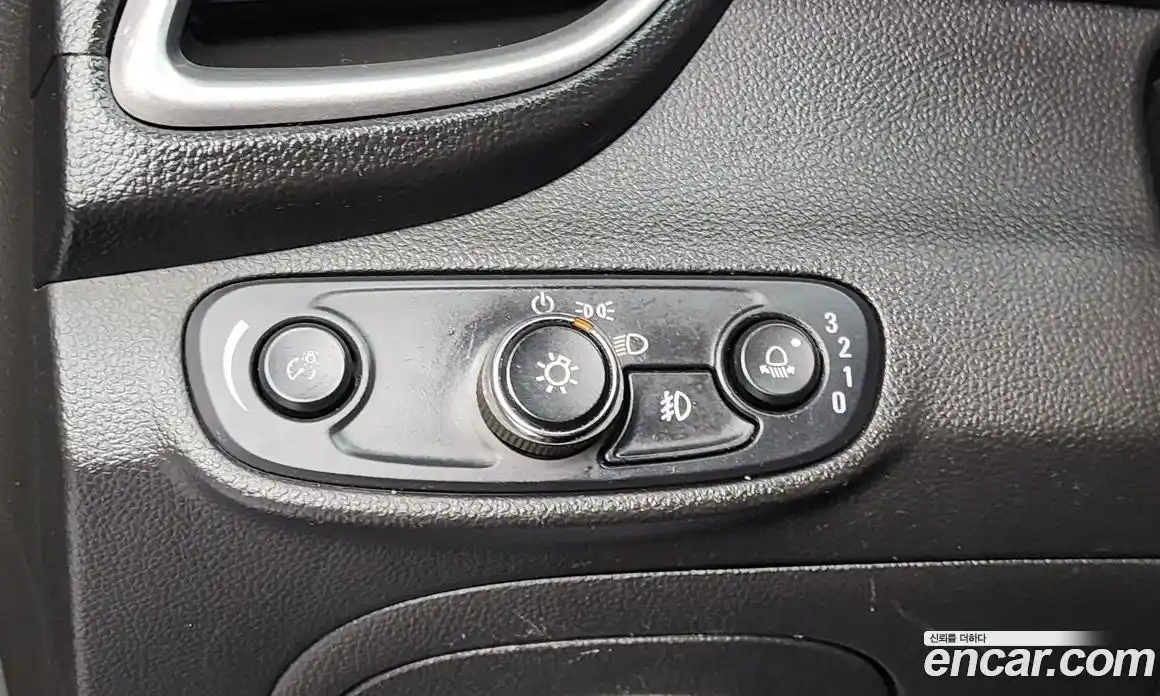 Chevrolet Trax 2017 1.4 Автомат в Москве № 41305, фото 16