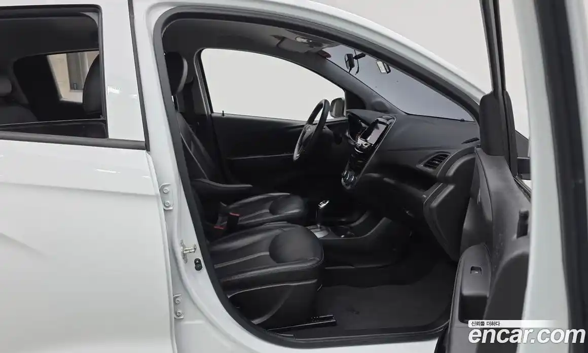 Chevrolet Spark 2021 1.0 Автомат в Москве № 41536, фото 10