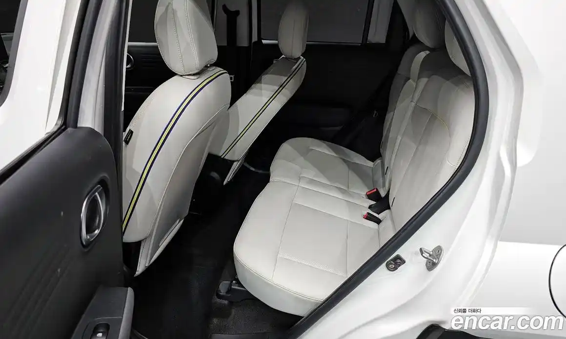 Hyundai Casper 2023 1.0 Автомат в Москве № 42870, фото 9