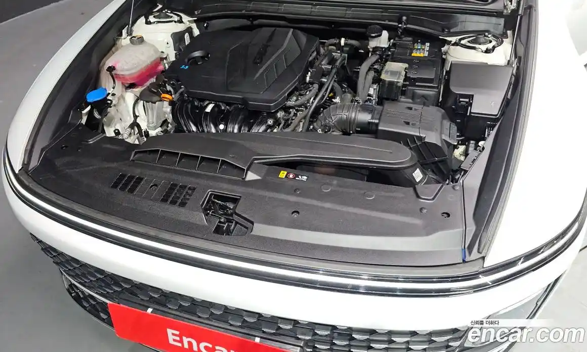 Hyundai Grandeur 2023 2.5 Автомат в Москве № 49913, фото 13