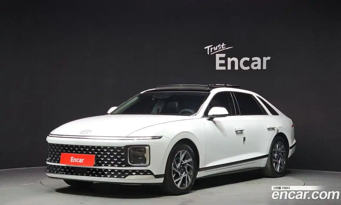 Hyundai Grandeur 2023 2.5 Автомат в Москве № 49913, фото 16