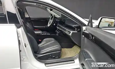 Hyundai Grandeur 2023 2.5 Автомат в Москве № 49913, миниатюра 8