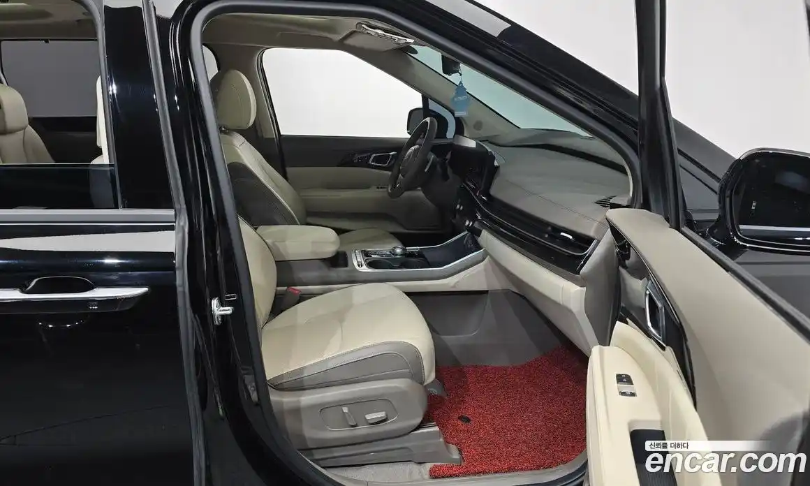 Kia Canival 2024 2.2 Автомат в Москве № 51733, фото 11