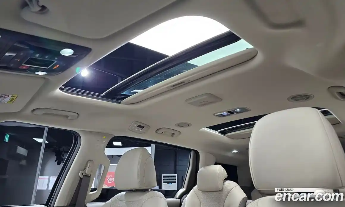 Kia Canival 2024 2.2 Автомат в Москве № 51733, фото 5