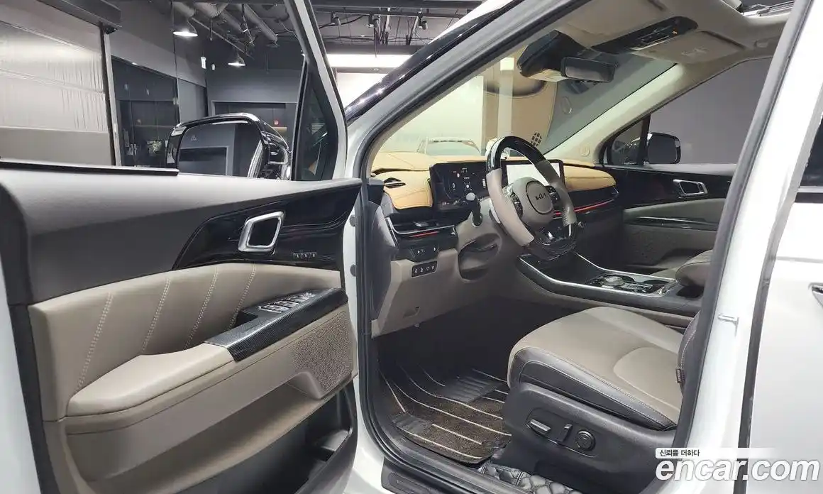 Kia Canival 2024 3.5 Автомат в Москве № 55247, фото 19