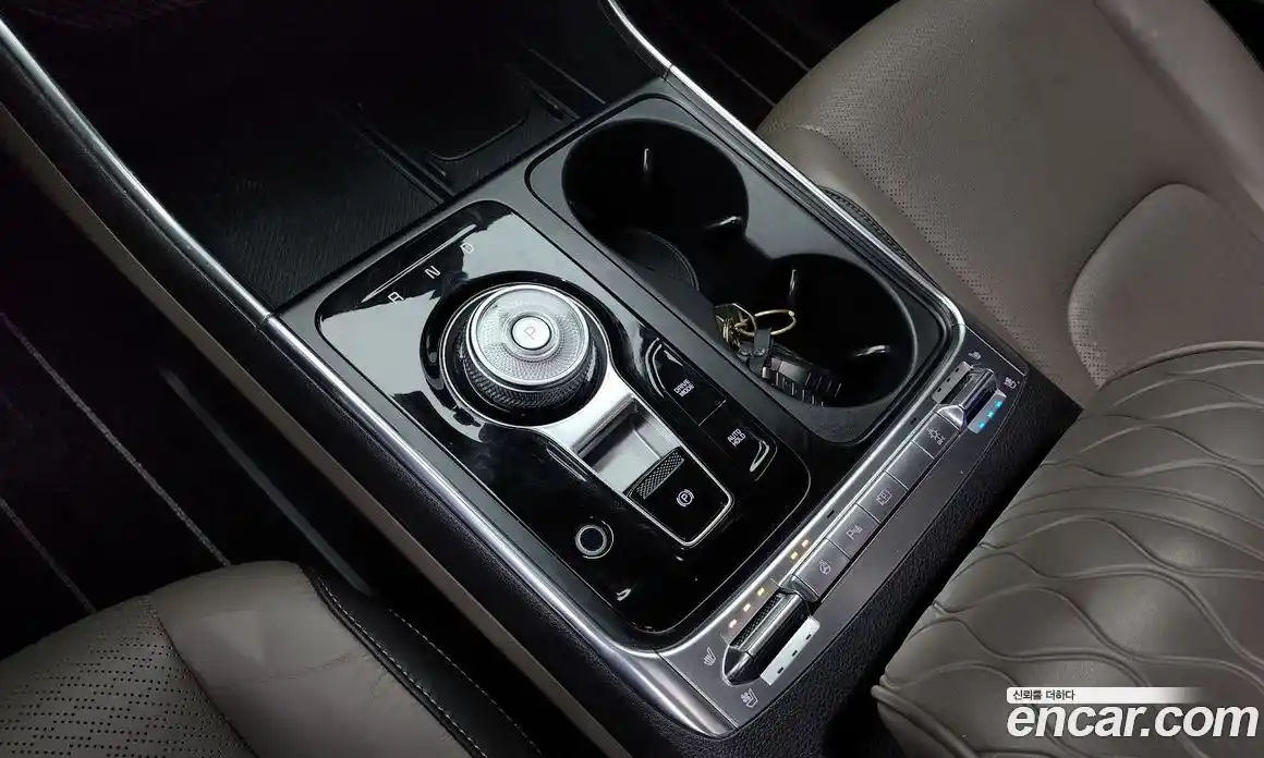 Kia Canival 2024 3.5 Автомат в Москве № 55247, фото 4