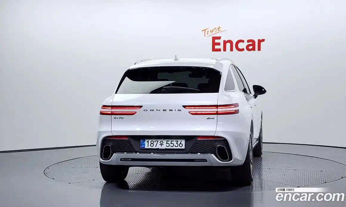 Genesis GV70 2022 2.5 Автомат в Москве № 57301, фото 12