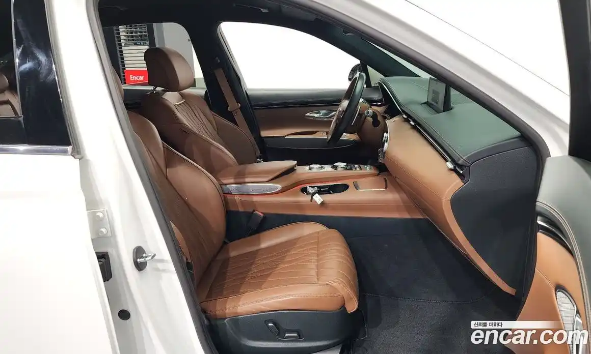 Genesis GV70 2022 2.5 Автомат в Москве № 57301, фото 15