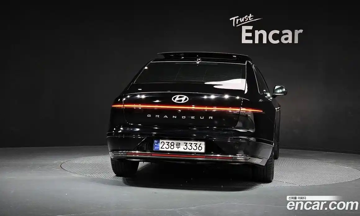 Hyundai Grandeur 2023 2.5 Автомат в Москве № 9286, фото 6