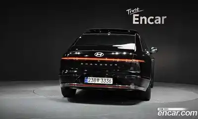 Hyundai Grandeur 2023 2.5 Автомат в Москве № 9286, миниатюра 6