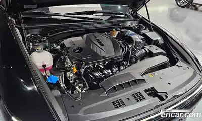 Hyundai Grandeur 2023 2.5 Автомат в Москве № 9286, миниатюра 7