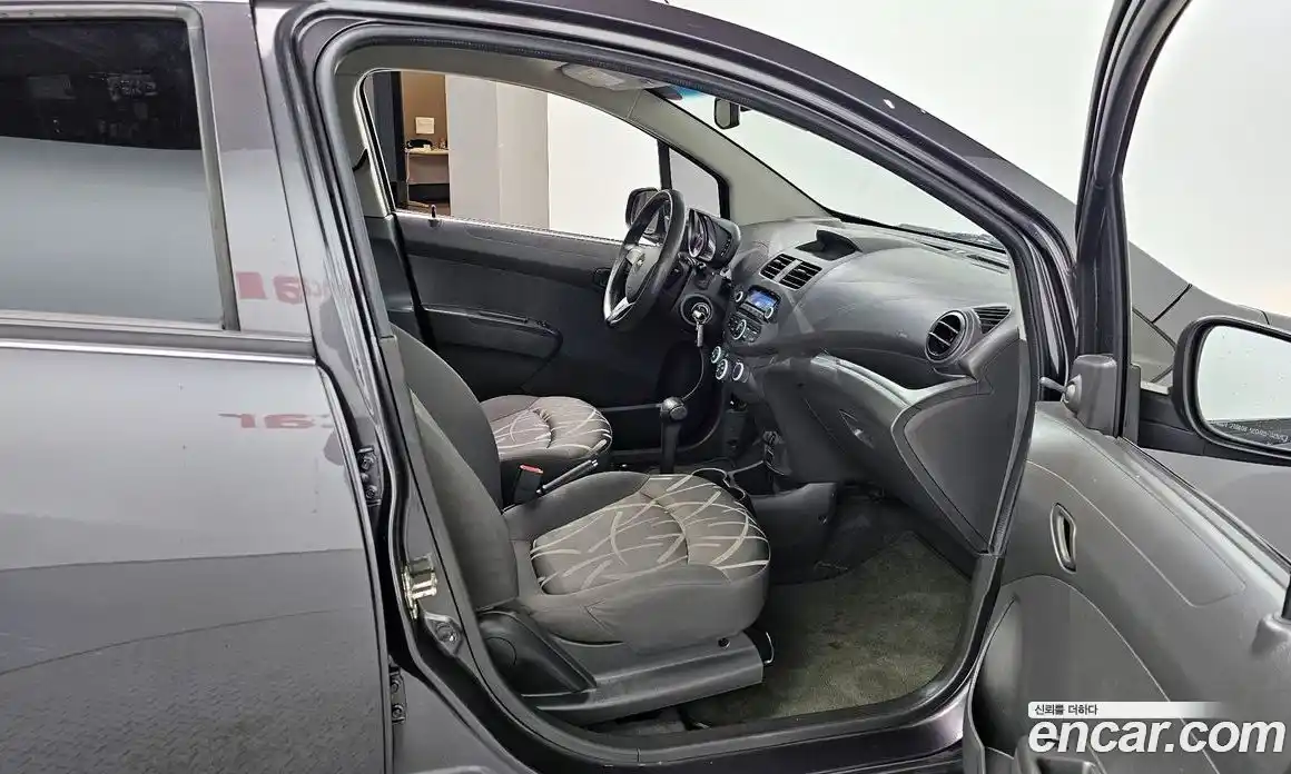 Chevrolet Spark 2014 1.0 Автомат в Москве № 99144, фото 16