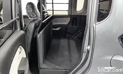 Kia Ray 2024 1.0 Автомат в Москве № 101883, миниатюра 7