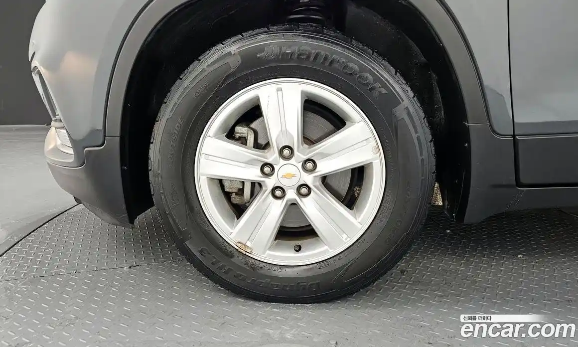 Chevrolet Trax 2017 1.4 Автомат в Москве № 103415, фото 9