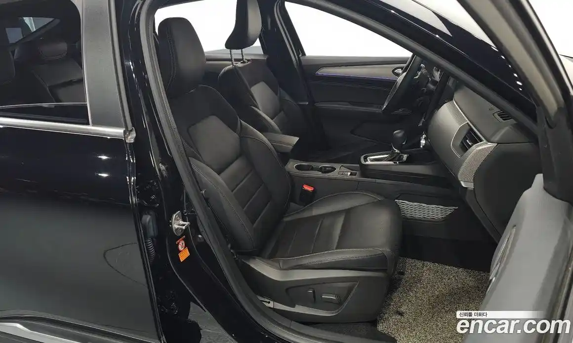 Renault Arkana 2025 1.6 Автомат в Москве № 107074, фото 18