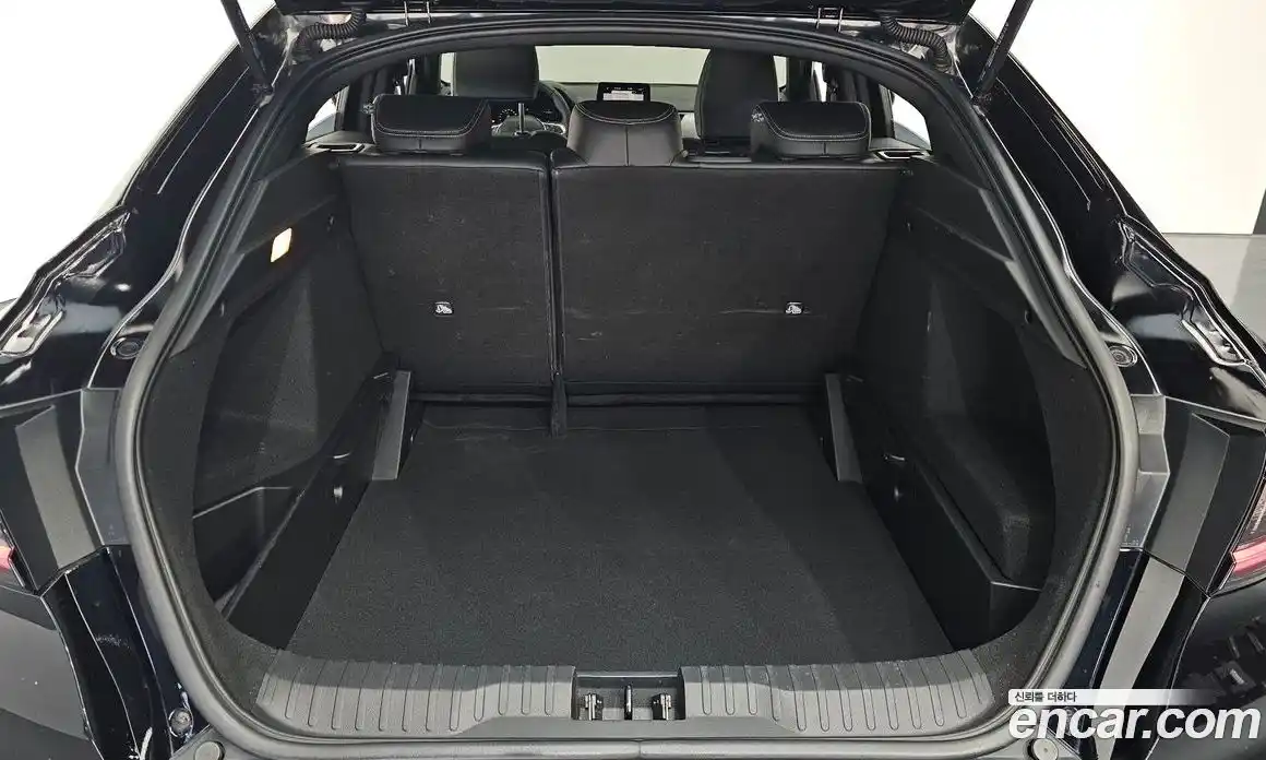 Renault Arkana 2025 1.6 Автомат в Москве № 107074, фото 3