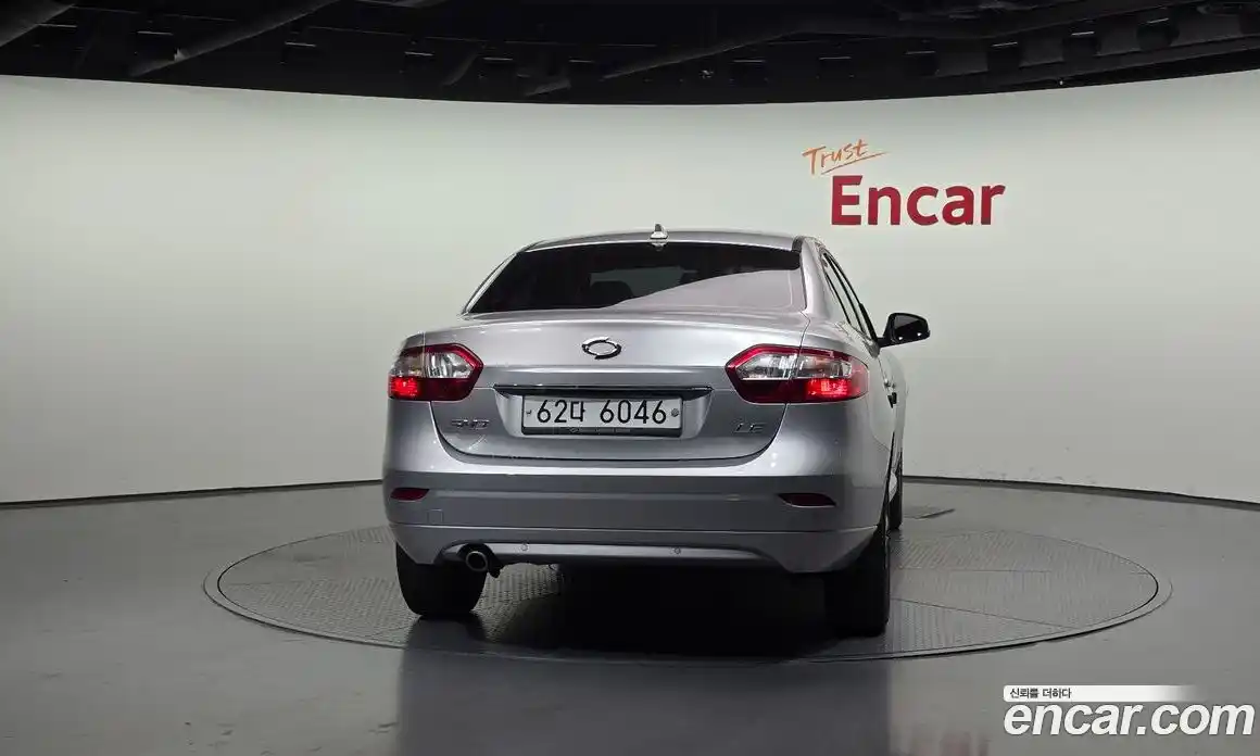 Renault SM3 2016 1.6 Автомат в Москве № 107467, фото 15