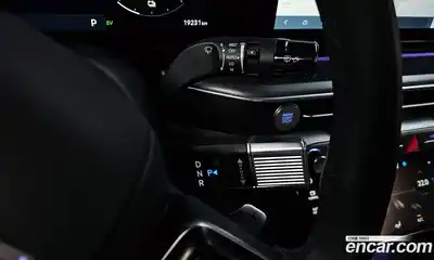 Hyundai Grandeur 2023 1.6 Автомат в Москве № 108180, миниатюра 12