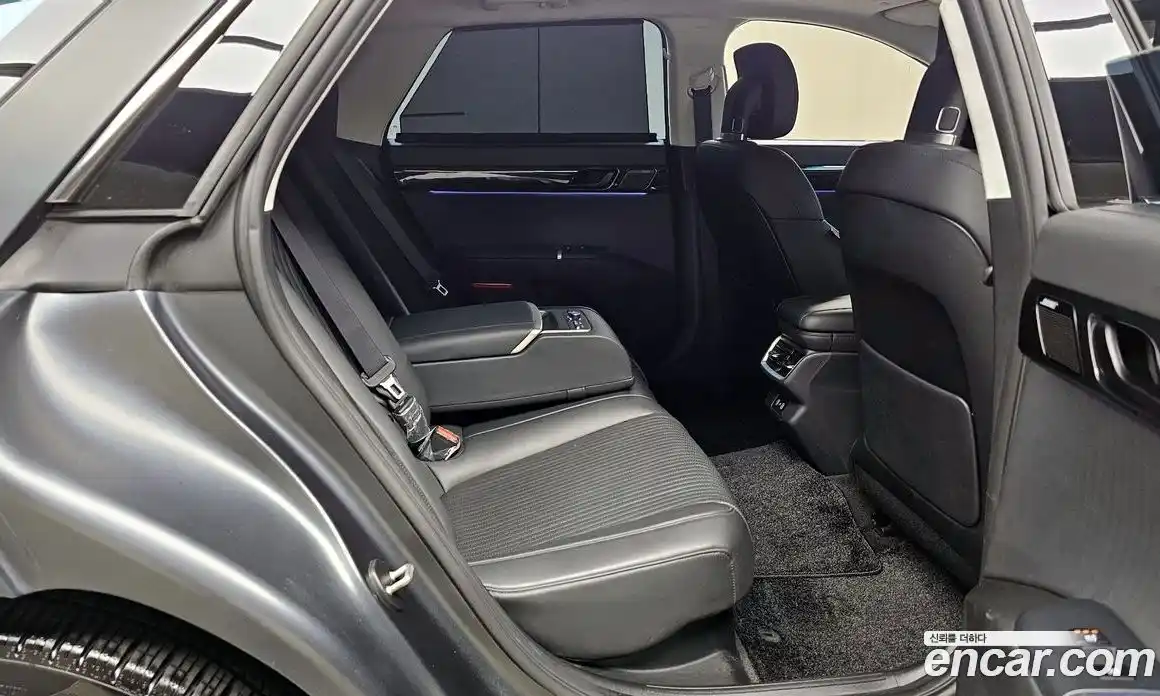 Hyundai Grandeur 2023 1.6 Автомат в Москве № 108180, фото 8