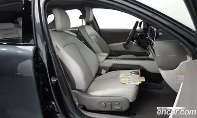 Hyundai Ioniq 6 2023 0.1 Автомат в Москве № 108669, миниатюра 3