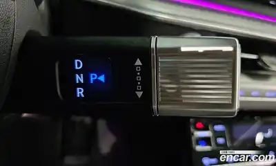 Hyundai Grandeur 2023 2.5 Автомат в Москве № 109536, миниатюра 8