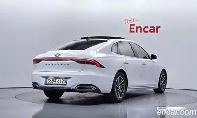 Hyundai Grandeur 2021 2.5 Автомат в Москве № 109962, миниатюра 7