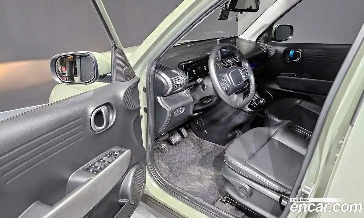 Hyundai Casper 2023 1.0 Автомат в Москве № 111557, фото 16