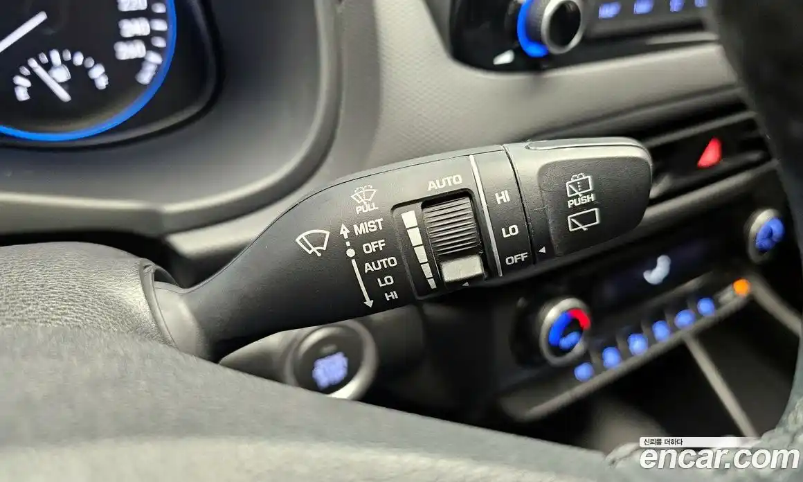 Hyundai Kona 2023 1.6 Автомат в Москве № 112137, фото 17