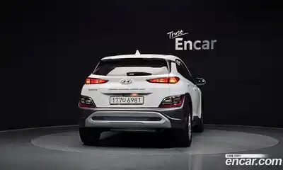 Hyundai Kona 2023 1.6 Автомат в Москве № 112137, миниатюра 6